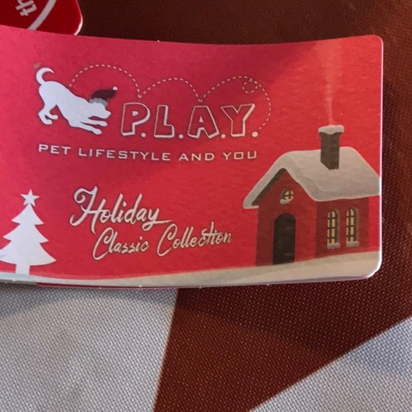 3/for $20 in a BUNDLE - P.L.A.Y. HOLIDAY CLASSIC COLLECTION - Picture 5 of 9